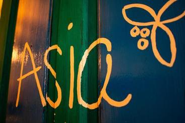 Namaste Hostel & Camping