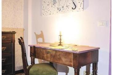 پانسیون B&b Au Caruggiu