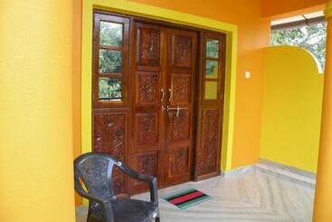 پانسیون Sai Guru Guest House