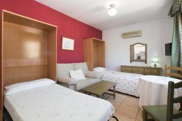 Apartamentos La Fonda