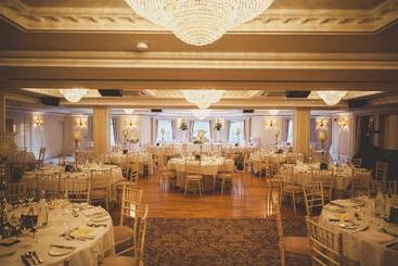 Bellinghan Castle Hotel