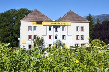 בית מלון כפרי Premiere Classe Geneve   Saint Genis Pouilly