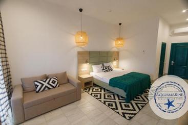 Hotel Aquamarine Family Club