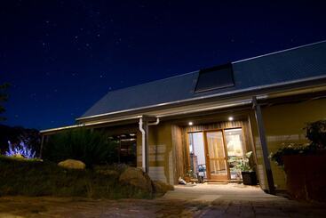 膳宿费 Spring Spur Stay