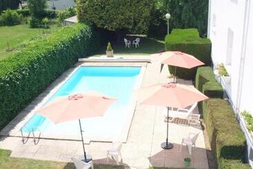 هتل Hôtel Des Biches