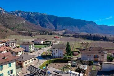 בית מלון כפרי Agritur Piccolo Fiore B&b