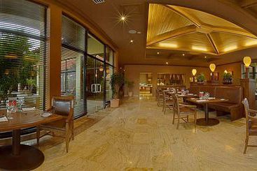 هتل Meliá Caribe Tropical Beach & Golf Resort