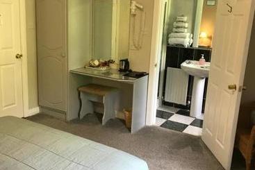 هتل San Antonio Guesthouse