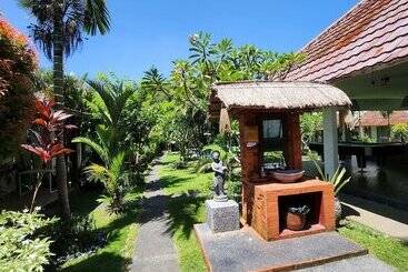 Bed and Breakfast Agung Wiwin Homestay & Restaurant