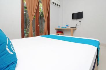 مُتل Airy Syariah Fatmawati Damai Raya 7a Jakarta
