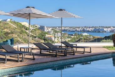 هتل آپارتمان Calallonga Hotel Menorca