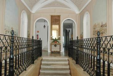هتل Refúgio Da Vila
