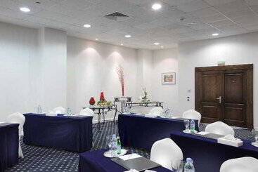 Naama Bay Promenade Beach Resort Managed By Accor