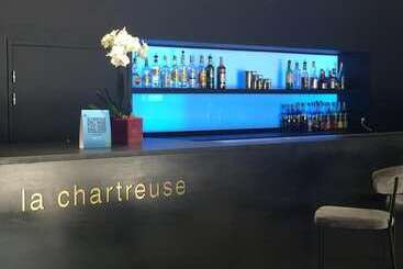 호텔 Hôtel Restaurant La Chartreuse Logis De France