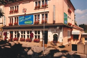 ホテル Restaurant Moderne Bellavi