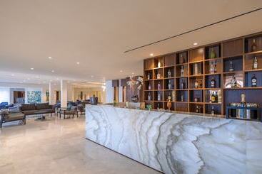 هتل Royal Azur Thalassa