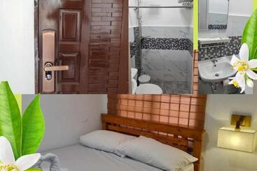 فندق صغير Bth Traveller S Home