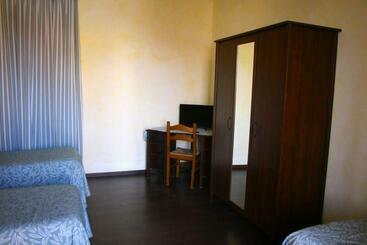 هتل Albergo Vecchio Pavone