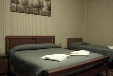 בית מלון כפרי Caccia Reale