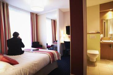 هتل Logis Régent & Spa  Restaurant Grain De Folie