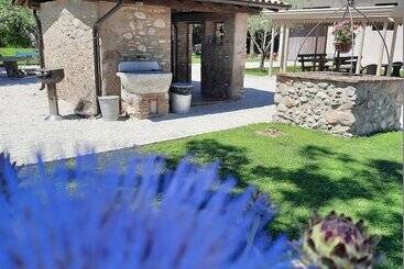 هتل روستایی Corte Davini Agriturismo