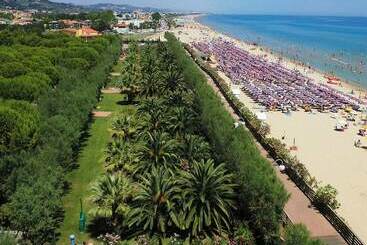 ホテル Victoria Mobilehome Tortoreto Lido