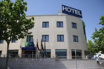 בית מלון כפרי Holiday Inn Express San Sebastian De Los Reyes, An Ihg