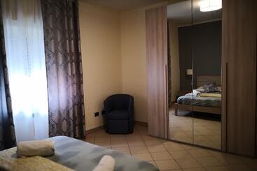 تختخواب و صبحانه Telesia Residence