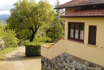 هتل روستایی Agriturismo Calcinaia Sul Lago