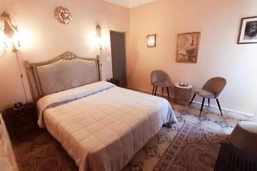 B&b Luxury Villa Olimpia Home Restaurant