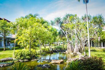 호텔 Aonang Villa Resort I Beach Front
