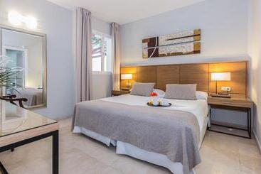 Aparthotel Ona Alanda Club Marbella