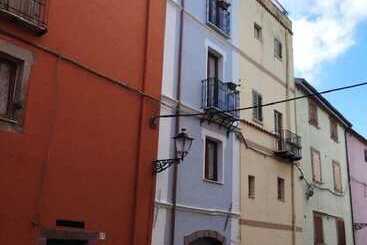 Bomarosa B&b