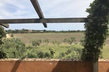 فندق ريفى Masseria Scannaturco