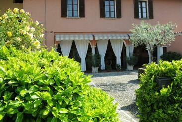 La Corte B&b