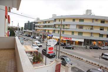 פנסיון Le Stanze Di Lucia Vicino Ospedale Cardinale Panico A Tricase