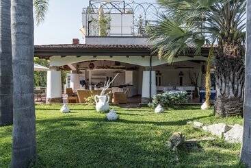 مسافرخانه Villa Giò B&b De Charme