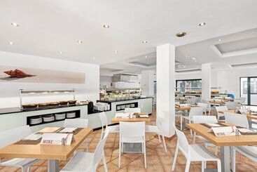 Aparthotel Thb Flora