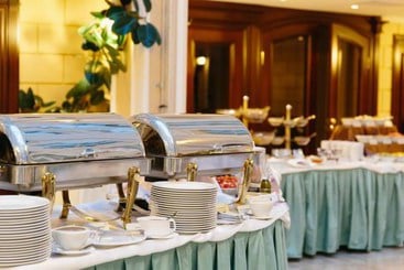 Grand Hotel Emerald