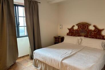 فندق Posada Del Marqués