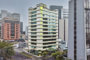 هتل Wyndham Garden Quito