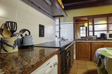Beautiful Country House With Stunning Views Of The Mountains Of Asturias