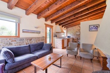 Rural Cottage In The Catalonian Prepyrenees