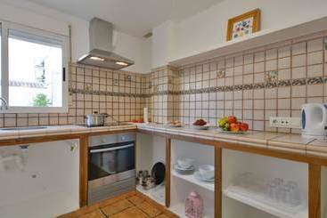 Townhouse 200mts From Sea/beach