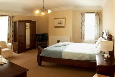تختخواب و صبحانه The Shakespeare Deluxe Hotel And Caribbean Restaurant Halifax