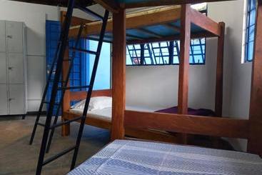Hostel E Camping Jardim Da Mata