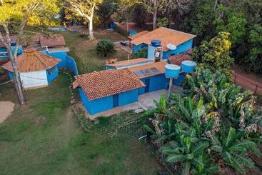 Hostel E Camping Jardim Da Mata