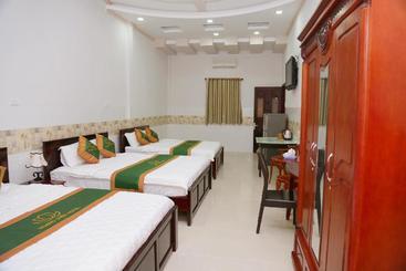 هتل Restaurant Hoang Uyen