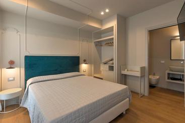 تختخواب و صبحانه Diecidodici Boutiquerooms