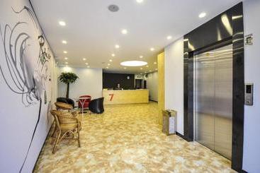 هتل 7days Premium Qinghuangdao Hebei Avenue Sidaoqiao Branch